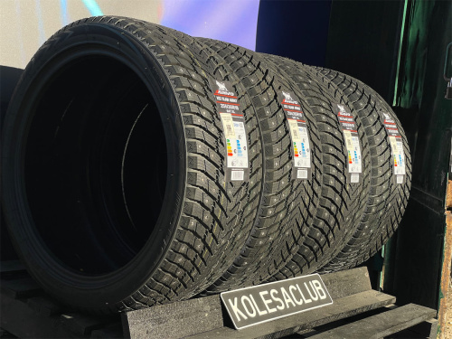 Комплект (4 шт) Arivo Ice Claw ARW7 255/35 R18 94T