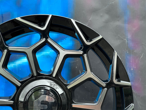 Комплект (4 шт) KC Wheels KF65 7,5j-17 4*98 ET38 d73,1 GBF