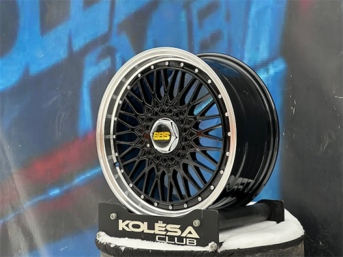 BBS Design RS 7,5j-17 4*114,3 ET38 d73,1 BML