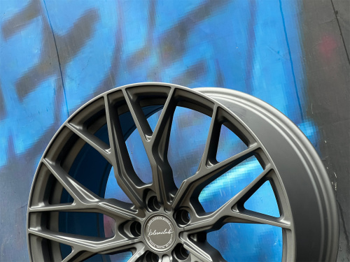 KC Wheels 266 8,5j-20 5*108 ET35 d63,3 MGM