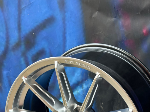KC Wheels  FA834 8j-18 5*114,3 ET40 d67,1 HS
