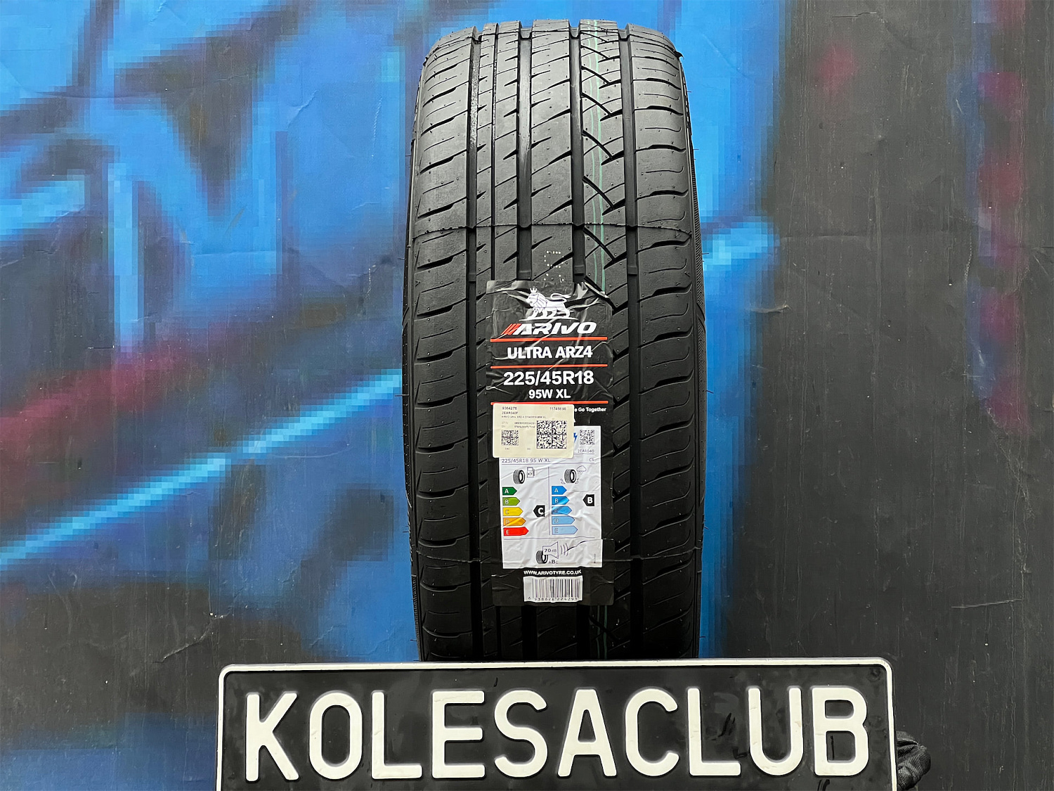 Arivo Ultra ARZ4 225/45 R18 95W