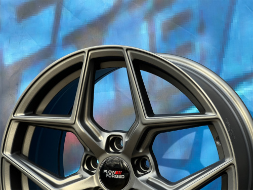 HRE Design FF11 8,5j-20 5*108 ET40 d65,1 MG