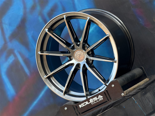 Комплект Titan Forged FA834 8,5j-19 5*112 et35 d66,6 и 9,5j-19 5*112 d66,6 HB