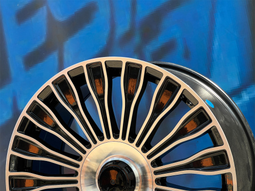 Комплект (4 шт) BW Wheels 2589 8,5j-20 5*139,7 ET35 d98,1 GBF