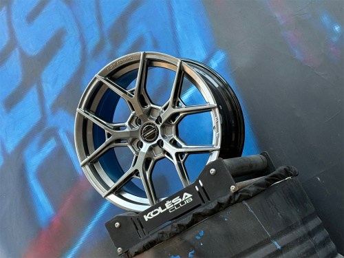 Комплект (4 шт) Vossen Design HF5 7,5j-17 4*100 ET35 d73,1 HB