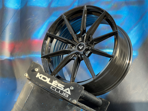 Комплект (4 шт) KC Wheels VFF109 8j-18 5*108 ET40 d73,1 GB