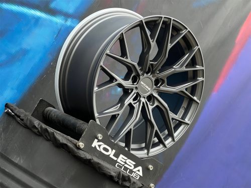 Комплект (4 шт) Z-performance Design ZP7 8,5j-19 5*114,3 ET35 d67,1 MGM