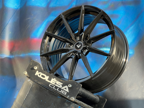 Комплект (4 шт) KC Wheels VFF109 8j-18 5*108 ET40 d73,1 GB