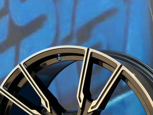 BW Wheels 747M 9,5j-21 5*112 ET30 d66,6 GBF передние