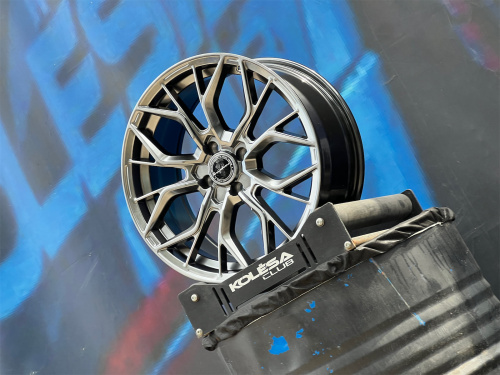 Brixton Design PF10 7,5j-17 4*100 ET35 d73,1 HB
