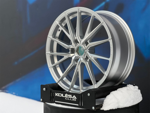 WH Wheels TF366 8j-18 5*120 ET35 d72,6 SMF